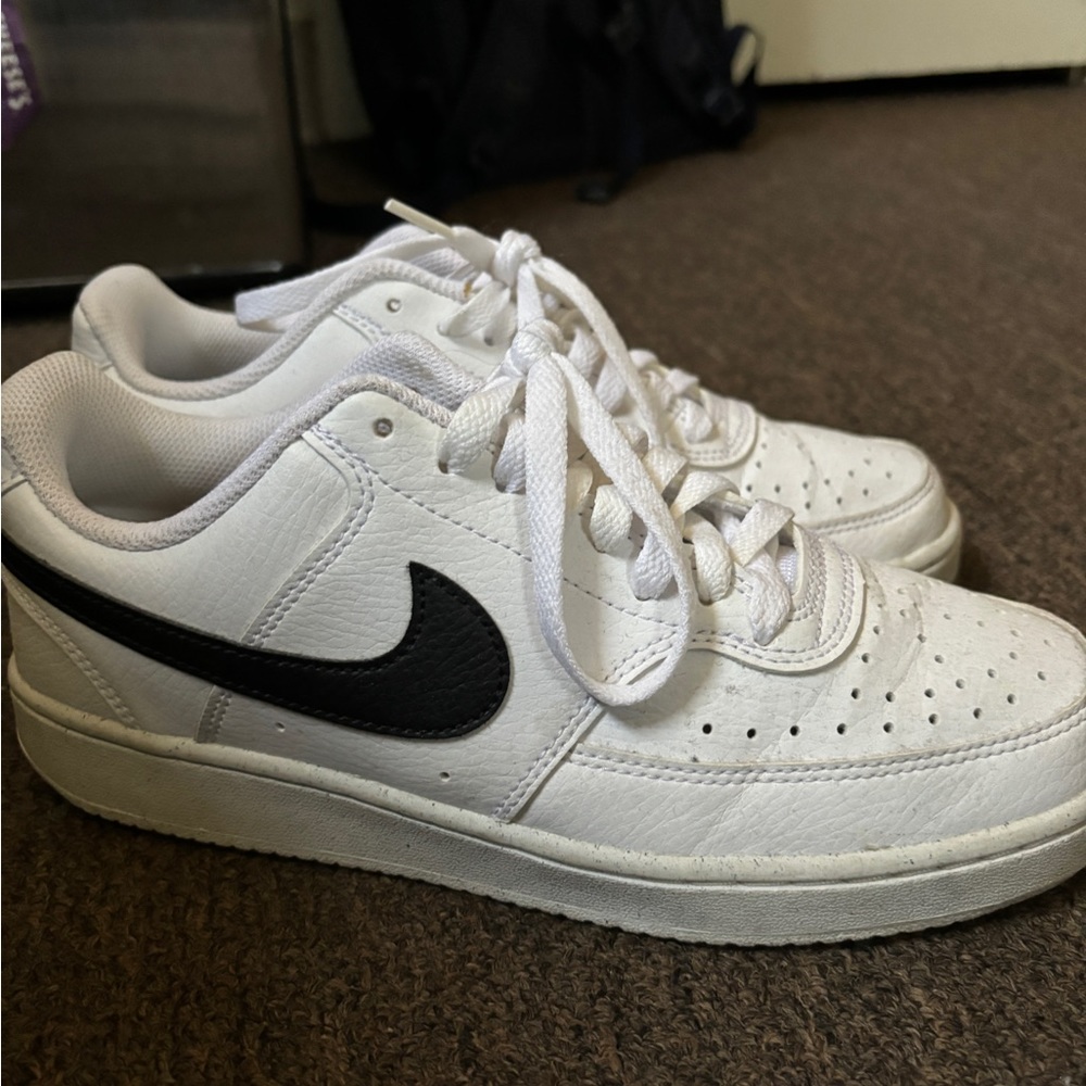 Nike Court Version shoes